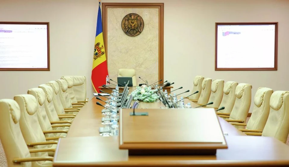 Массовая миграция в министерские кабинеты началась. Фото: Sputnik / Mihai Caraus