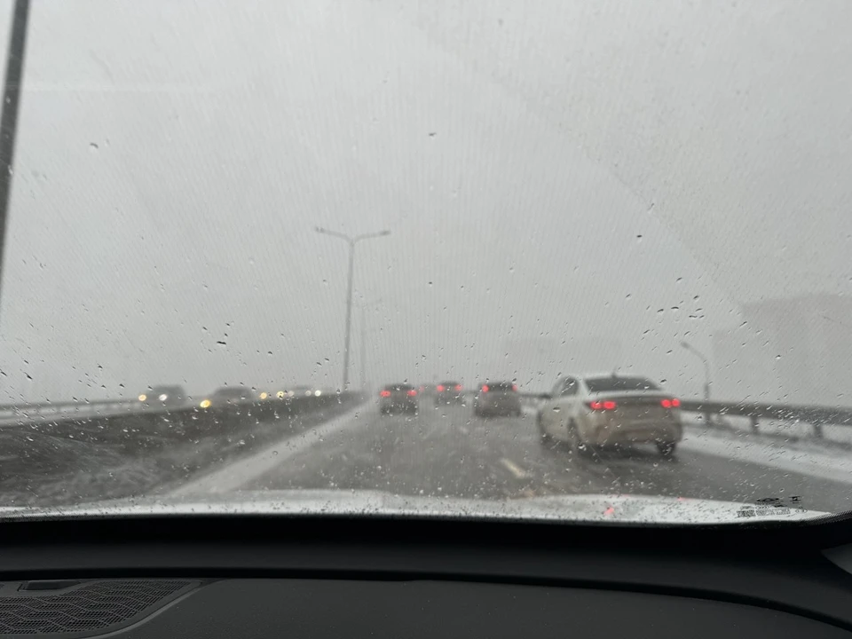 В Югре объявлено штормовое предупреждение из-за сильного снега и метели.