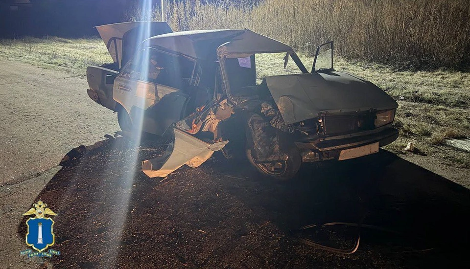 В Новомалыклинском районе водитель «ВАЗа» влетел в световую опору. Фото: тг-канал Госавтоинспекция УО