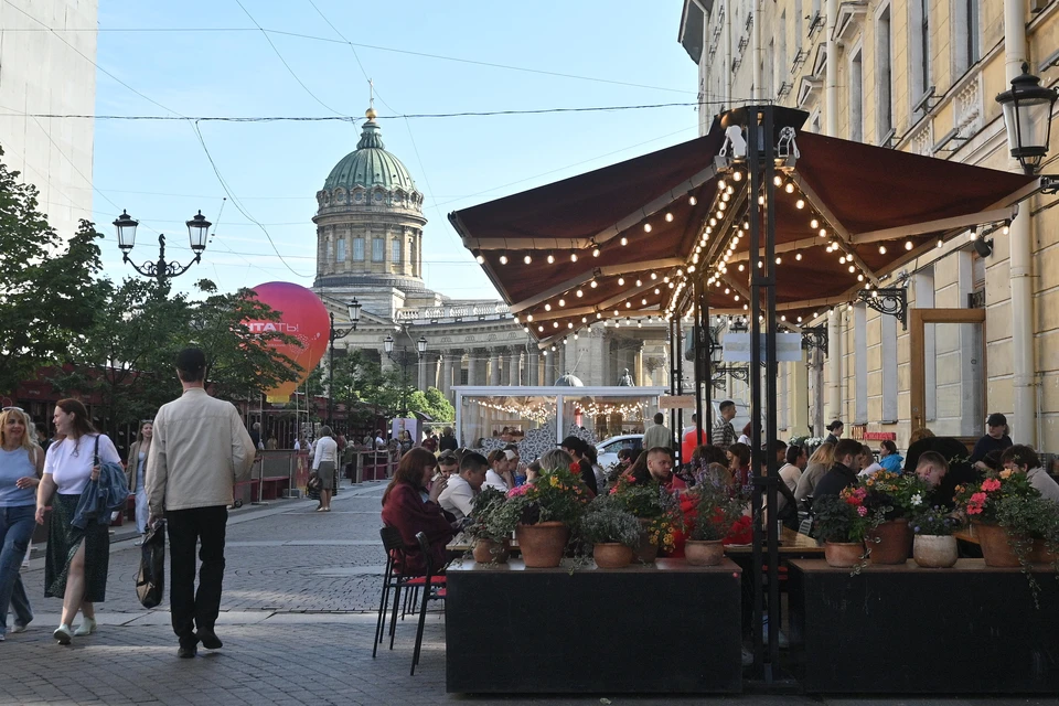 На Невский проспект летние кафе не вернутся даже в теплое время года.