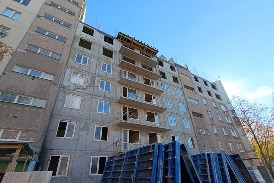 Технадзор Подмосковья контролирует восстановление многоэтажки в Мариуполе. Фото: Администрация Мариуполя