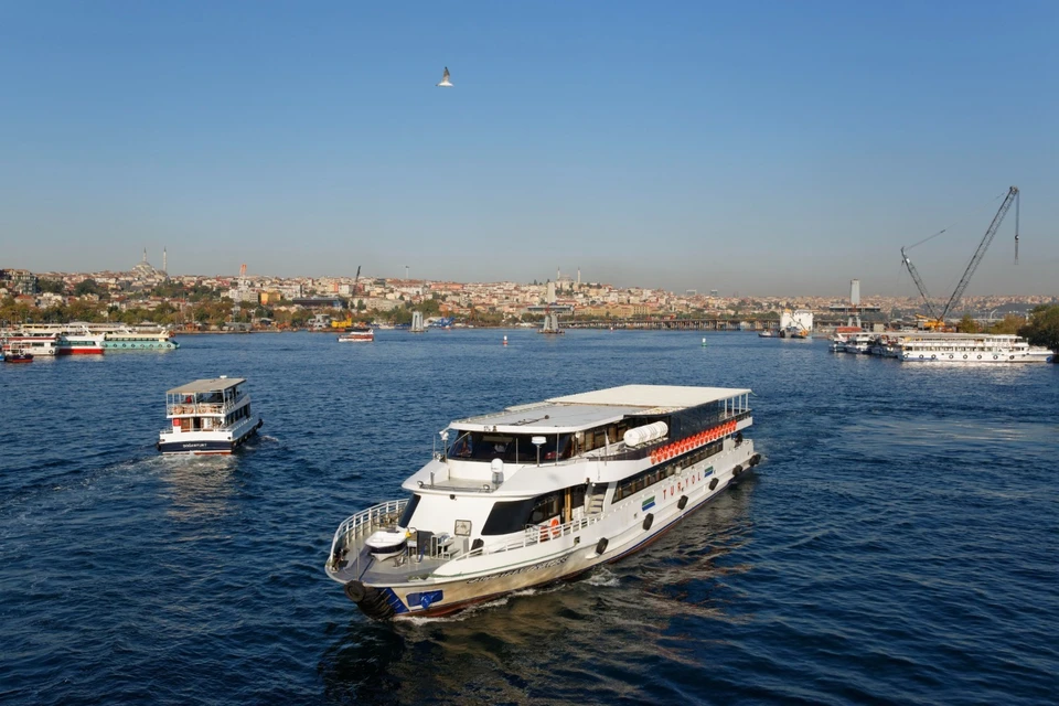 АТОР: Паром Sea Bridge из турецкого Трабзона не смог высадить пассажиров в Сочи