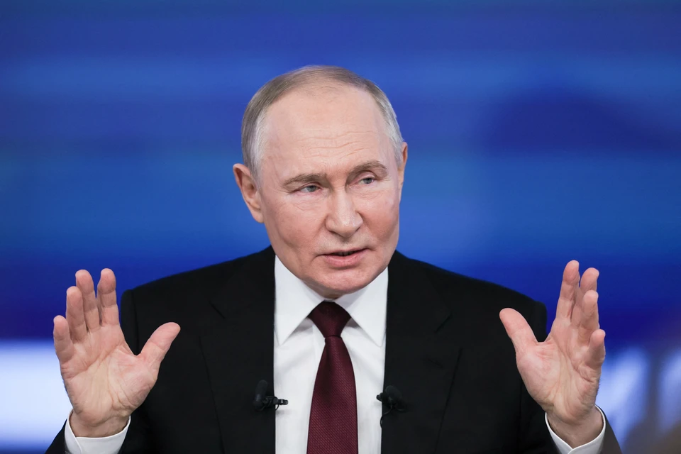 Песков высказался о дате проведения пресс-конференции и прямой линии с Путиным