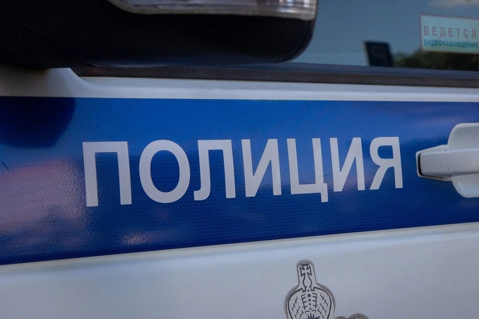 Парочке хотелось выпить.