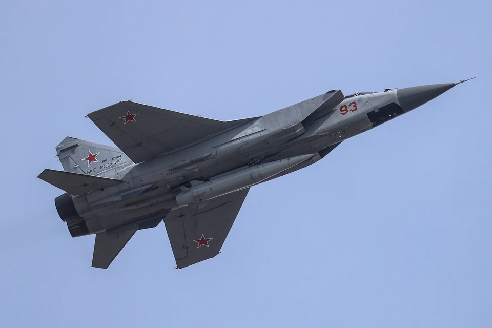 Посадка МиГ-31 штурманом при угоне привела бы к катастрофе