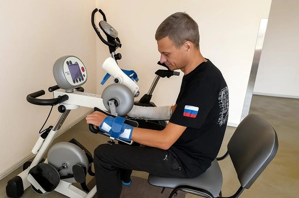 Врачу подарили шанс на возвращение к привычной жизни. Фото: Минздрав Свердловской области