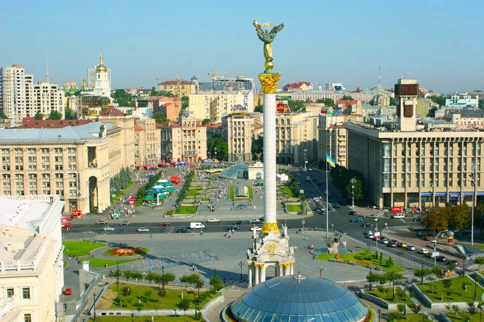 Украина официально остановила мирные переговоры с РФ