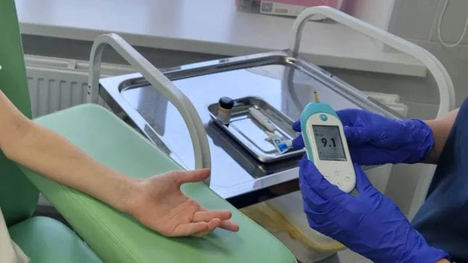 В Свердловской области 1800 детей с диабетом получили датчики для контроля сахара. Фото: Минздрав Свердловской области