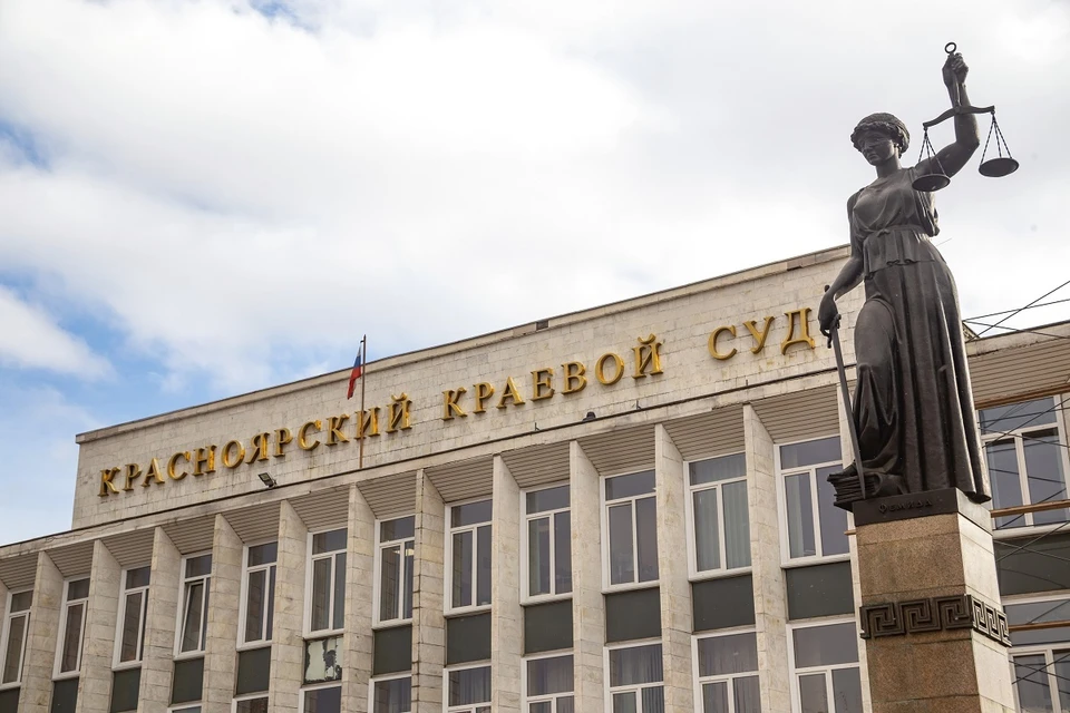 Школьница из Карабулы свела счеты с жизнью из-за издевательств мамы и отчима