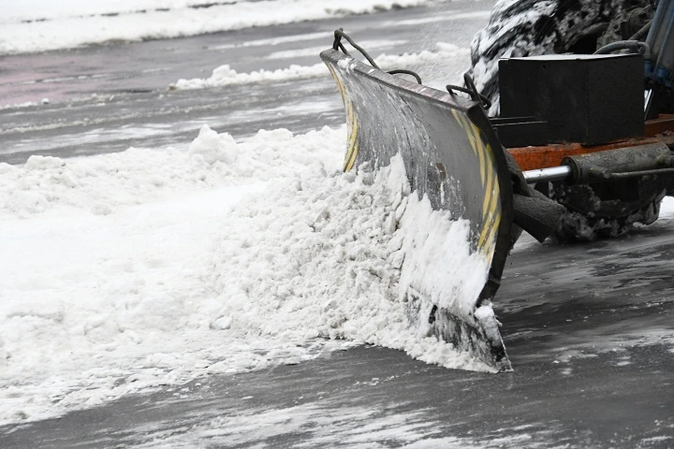 Снег осложнил движение в Хабаровском крае