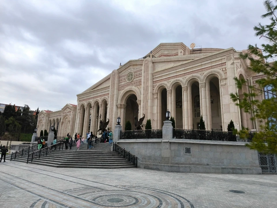 Крымский федеральный университет провел серию образовательных интенсивов для студентов в Новом Херсонесе