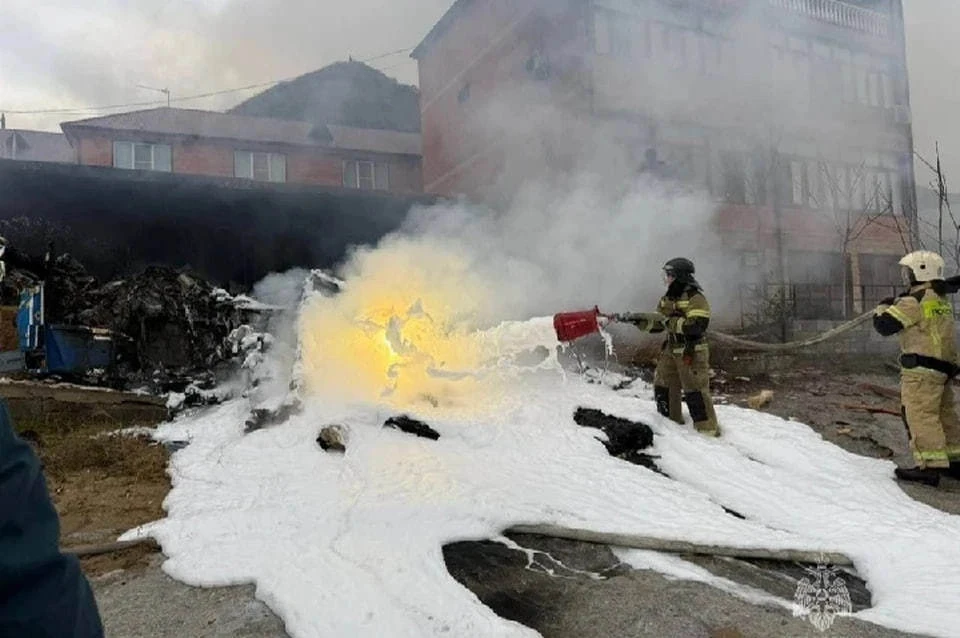 Пилота упавшего в Дагестане вертолета посадили в СИЗО до 6 января. Фото: ГУ МЧС по Дагестану