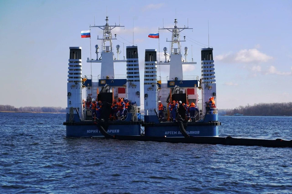 Суда-бонопостановщики нужны, чтобы ликвидировать разливы нефти. Фото: https://t.me/privolga_transneft