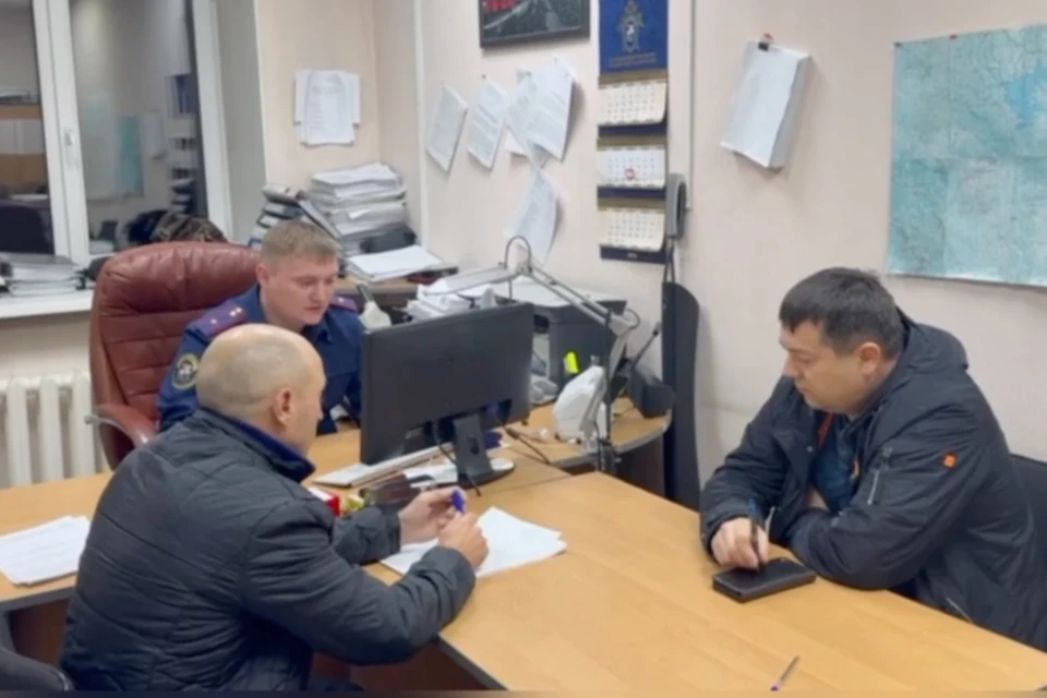 Подозреваемого взяли под стражу. Фото: скриншот видео Следкома Амурской области