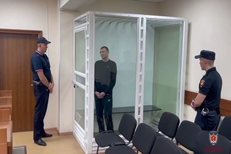 Отвлекся на упавшую зажигалку: в Красноярске водителя-наркомана приговорили к 5,5 годам колонии за ДТП, в котором погиб его друг