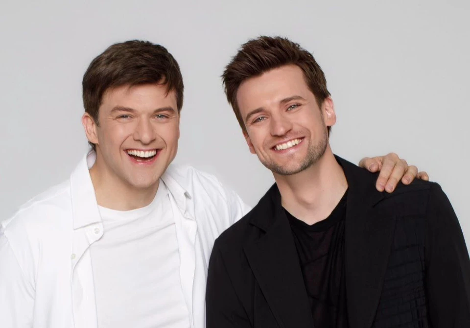 Братья продолжают сражать жюри своими голосами. Фото: личная страница Дмитрия Колдуна в соцсети.