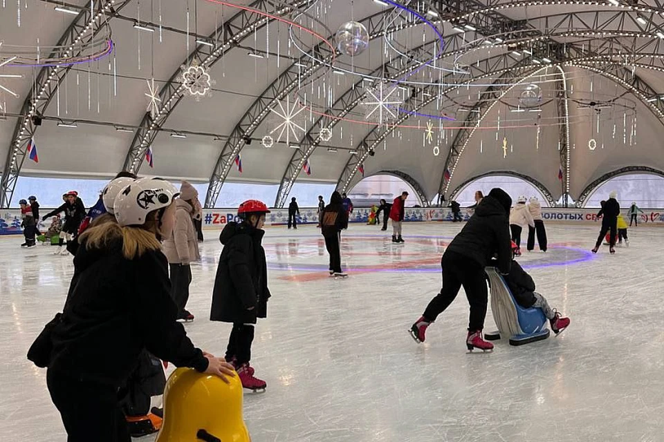 Более тысячи человек посетили каток в центре Ставрополя за выходные. Фото: администрация Ставрополя