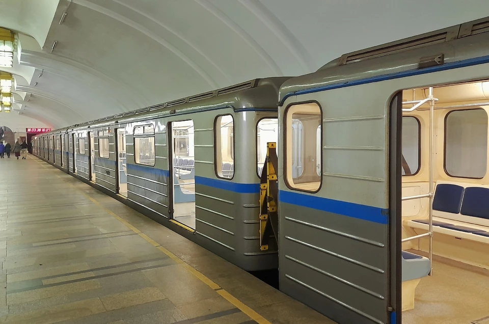 Администрация Нижнего Новгорода назвала новые сроки сдачи трех станций метро.