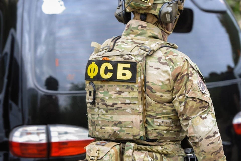ФСБ в Калининградской области задержала подростка за подготовку теракта в храме