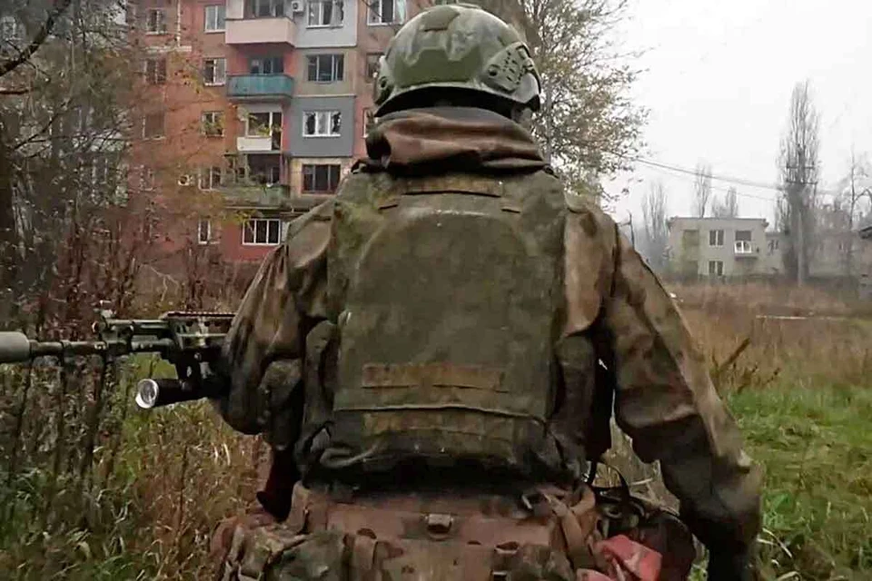 Минобороны России демонстрирует кадры из освобожденных районов Красноармейска