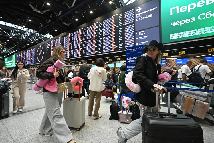 Для ульяновцев добавили 6 авиарейсов в Санкт-Петербург в новогодние праздники