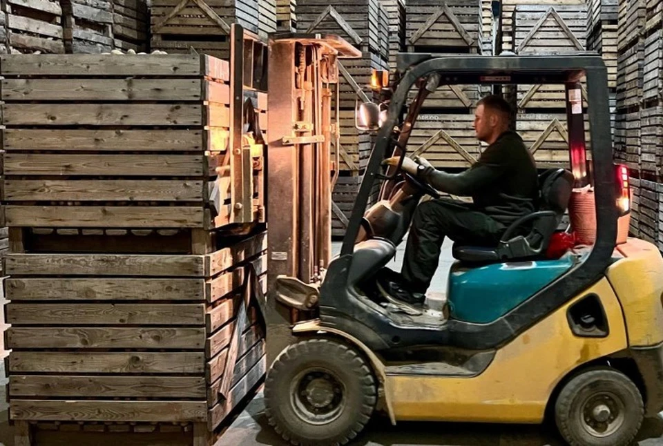 Хороший результат стал возможен благодаря системной государственной поддержке – в этом году на развитие аграрного комплекса направлено более 1 миллиарда рублей.