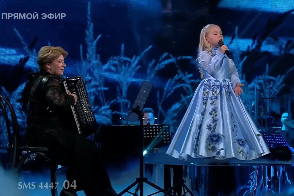 Губернатор Ставрополья поздравил Машу Никулину с победой в шоу «Голос.Дети». Фото: стоп-кадр Первого канала