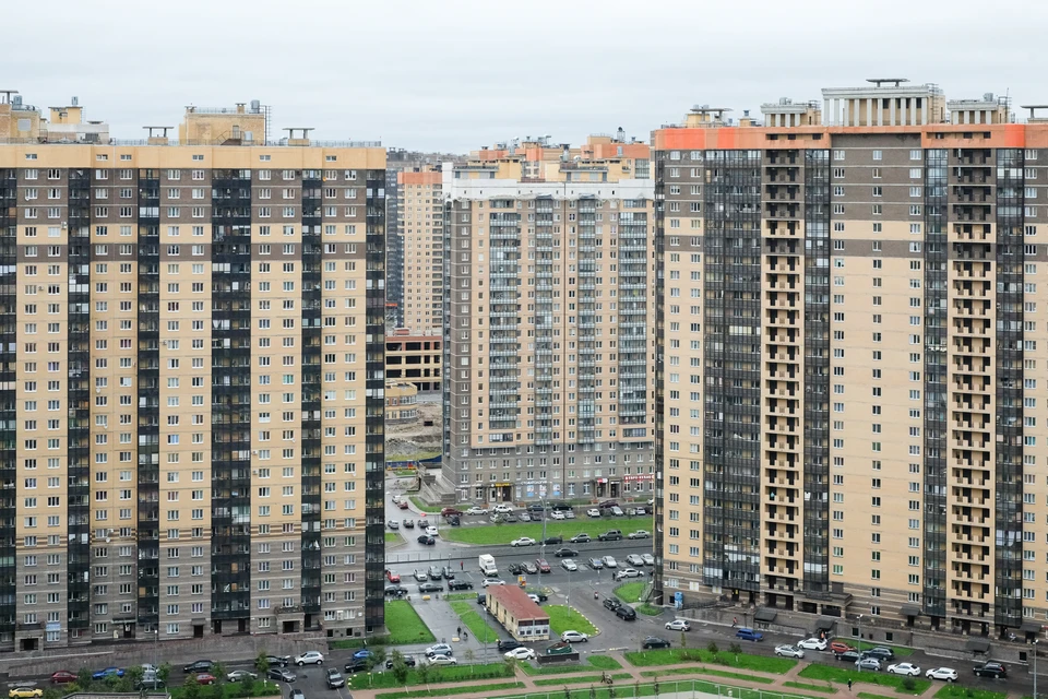 Жильцы одного из домов в Петербурге стали заложниками ситуации.