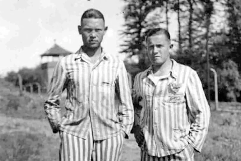 Андрей Борзенко (слева) вскоре после освобождения из Бухенвальда. Фото: Личный архив семьи Борзенко