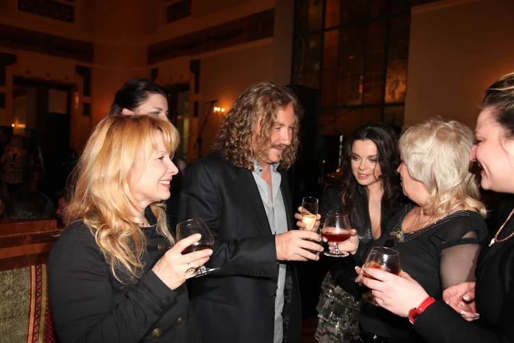 Стало известно о благородном поступке Игоря Николаева: вот что сделал певец для Наташи Королевой