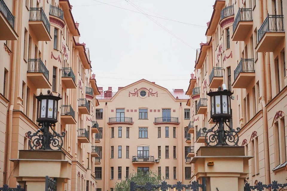 Дом в стиле модерн построили в 1911 году. Фото: Смольный