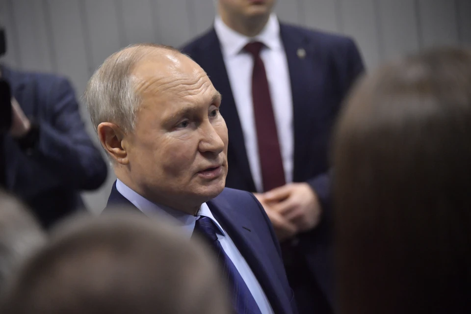 Ушаков: Пришлось урезать список желающих отправиться с Путиным в Индию