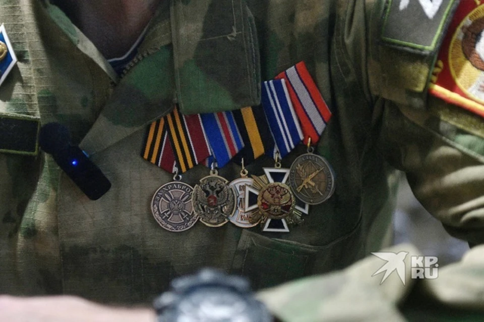 Свердловский боец смог восстановиться на работе