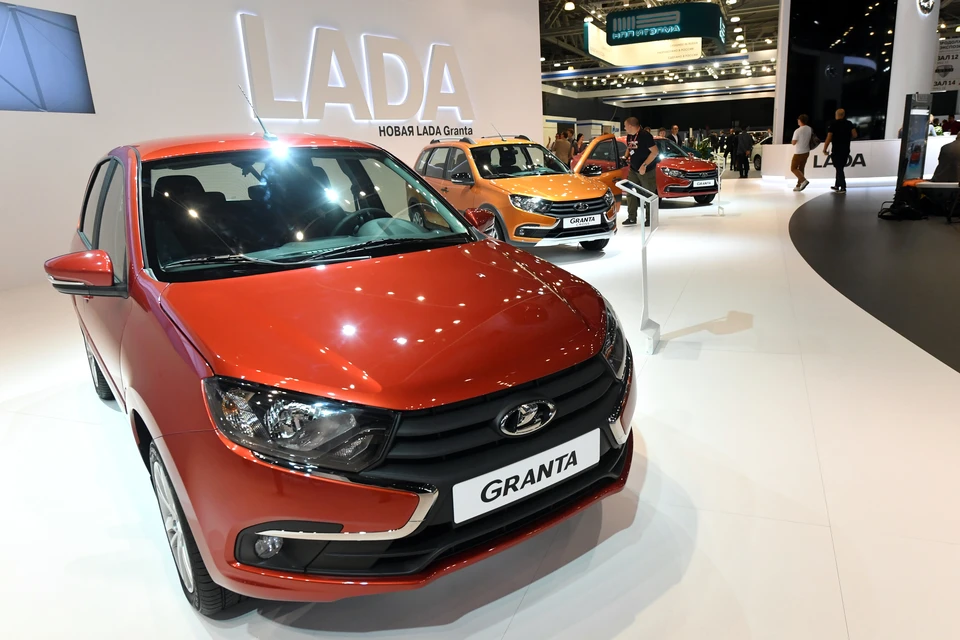 АвтоВАЗ отзывает более 30 тысяч автомобилей Lada Granta: в чем причина и что делать владельцам