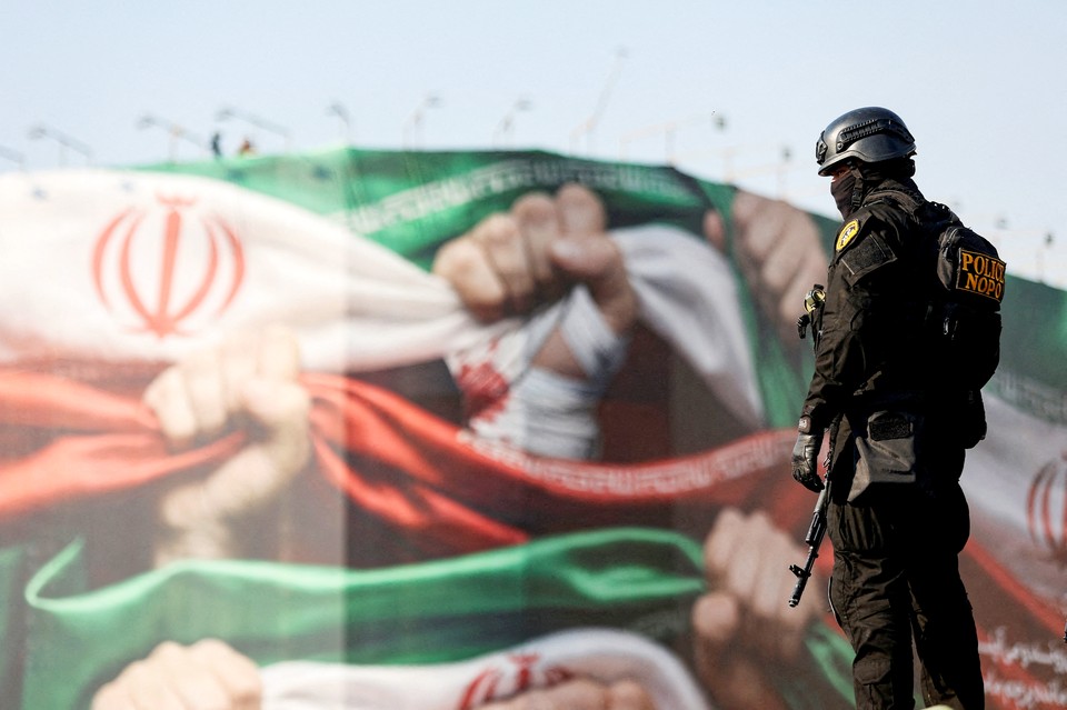 Ракетами по чиновникам и генералам: спрогнозированы удары США по Ирану