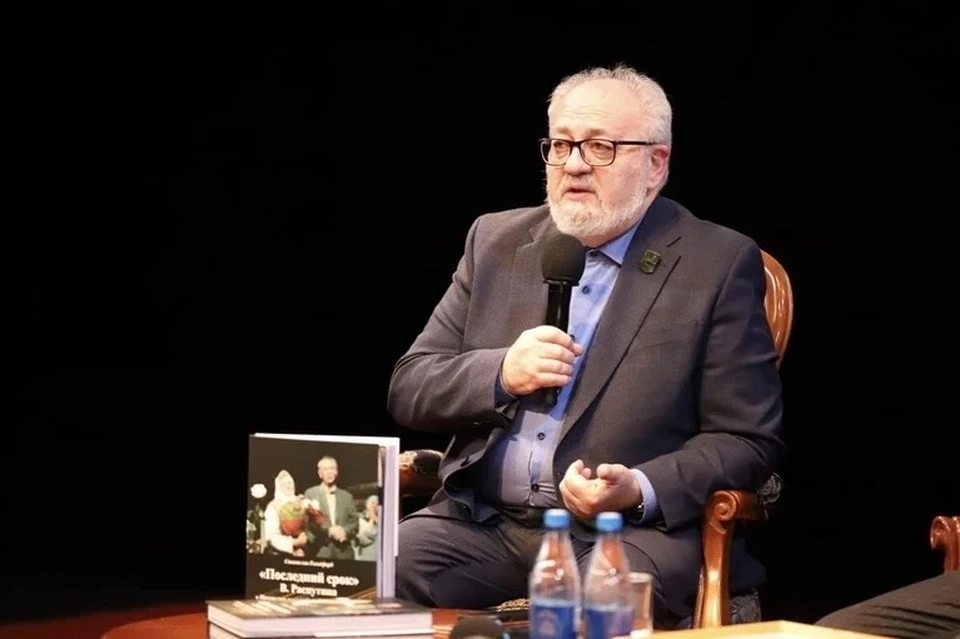 Специальный диплом завоевал автор Станислав Гольдфарб за книгу «Последний срок».