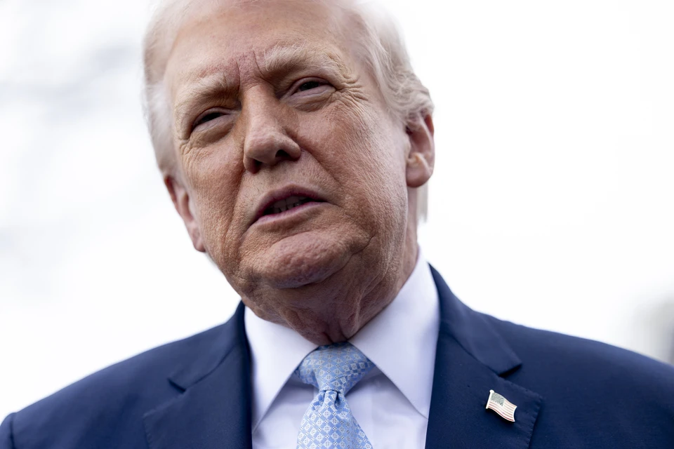 Трамп допустил взятие под контроль острова Харк