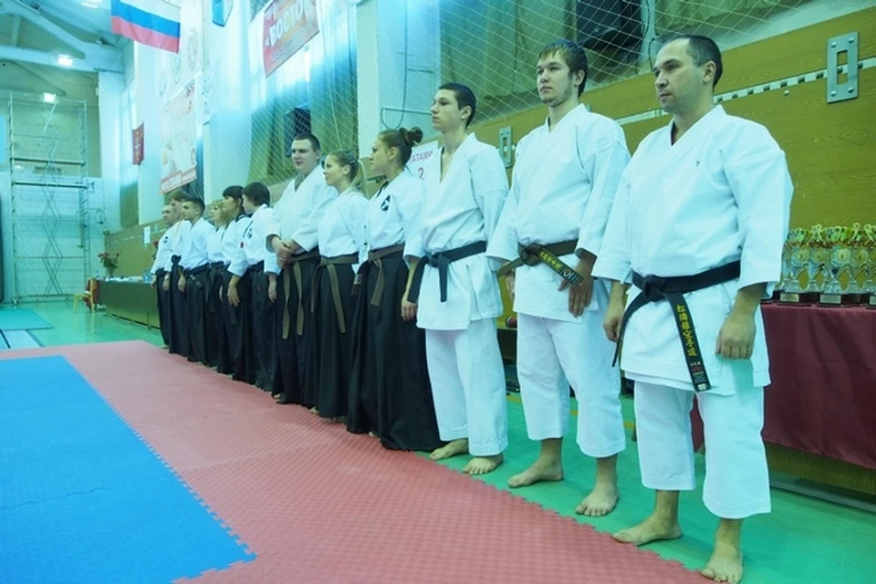 Туляки завоевали шесть медалей на чемпионате и первенстве ЦФО по карате.