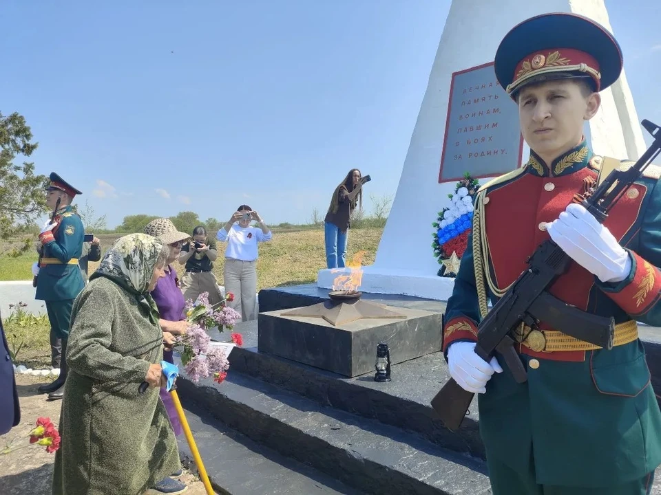 В селе Червоный Жовтень Народный фронт восстановил памятник героям Великой Отечественной войны