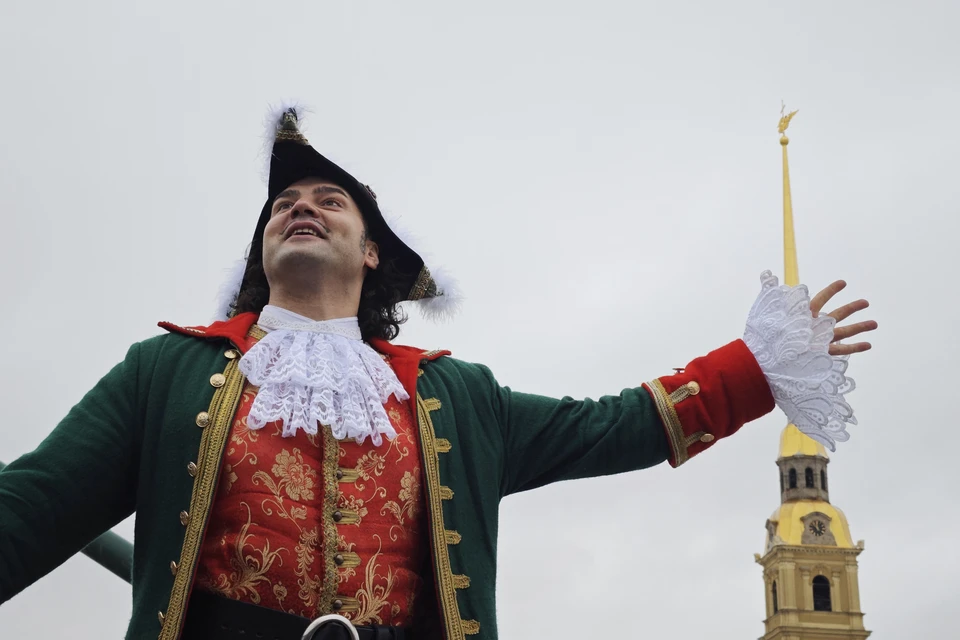 Первая часть рассказа о значении гербов петербургских районов.
