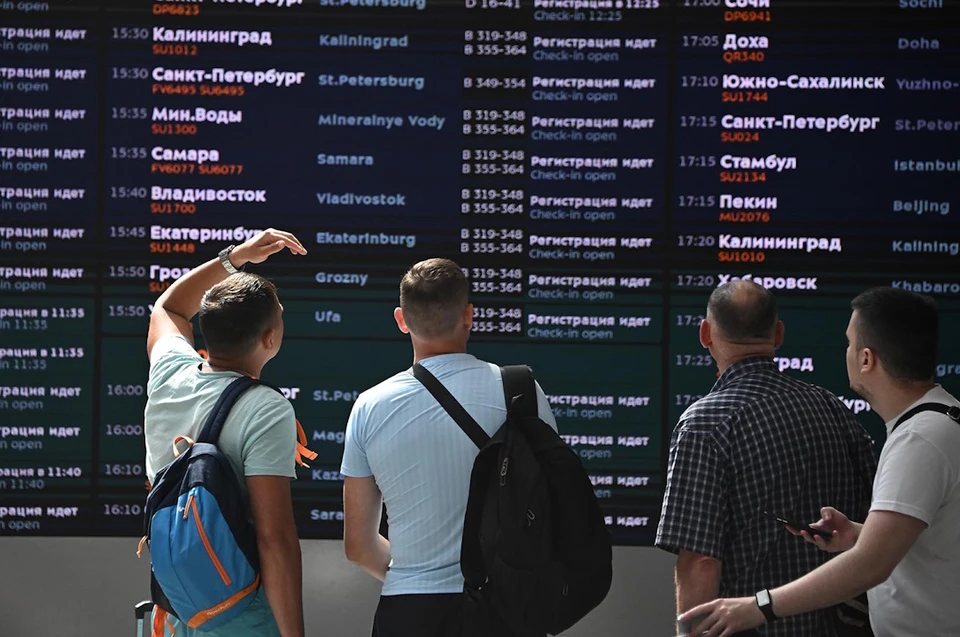 На случай отмены рейсов у авиакомпаний есть четкие регламенты