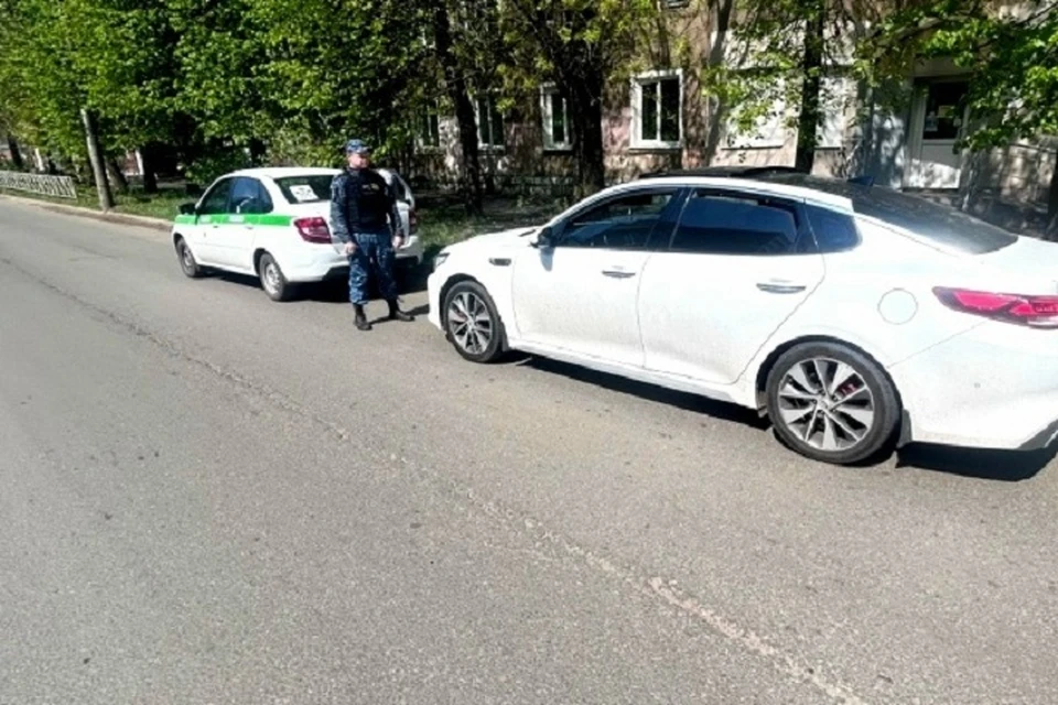 Машину изъяли на месте. Фото: УФССП РФ по Ярославской области