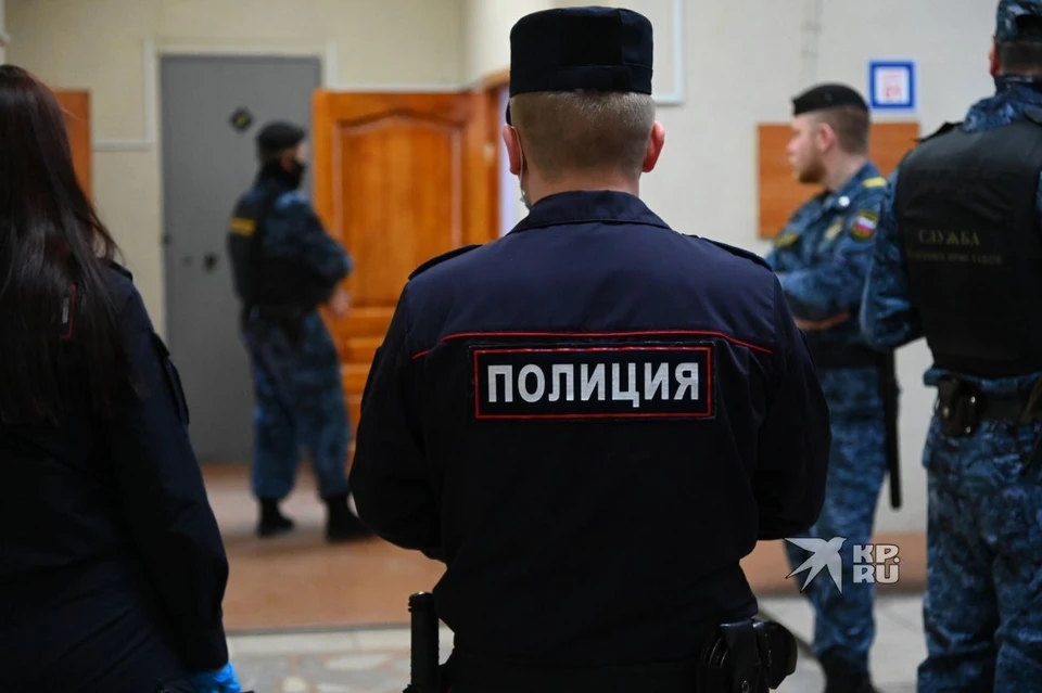 В суде отчим не признал свою вину