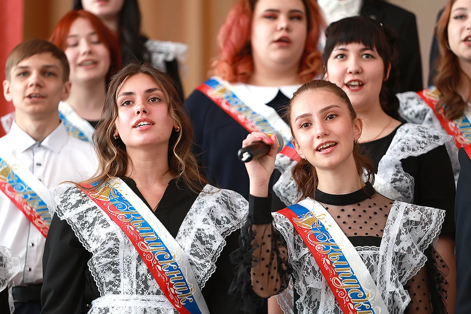 В этом году средний чек на праздник и наряды вырос по сравнению с прошлым более чем на 15%