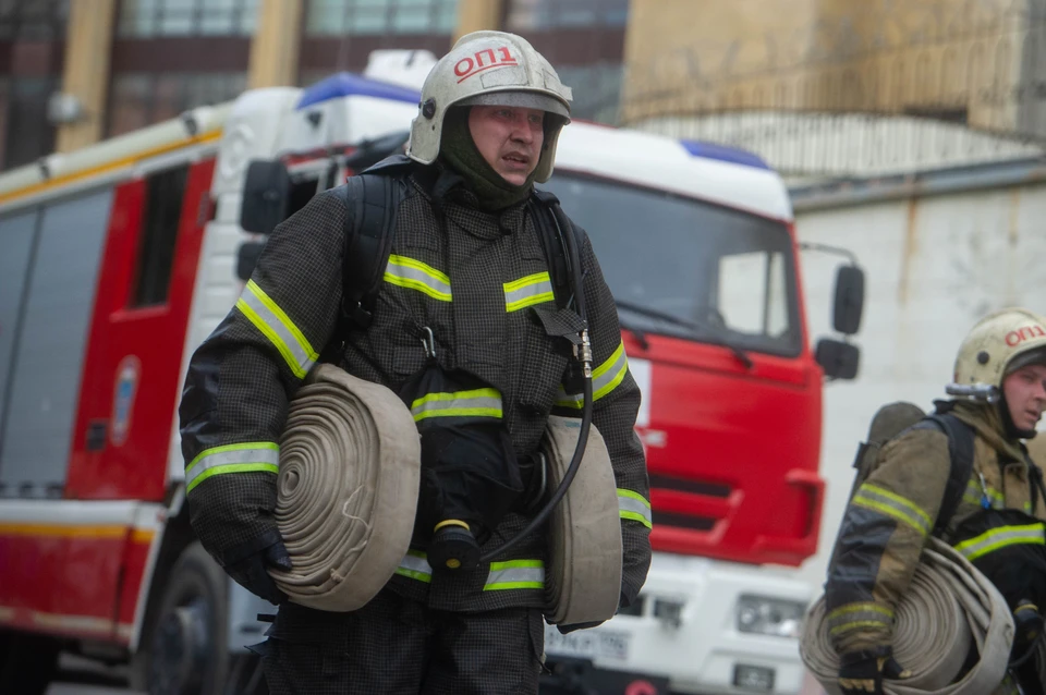 По словам главы города, пожар локализован.