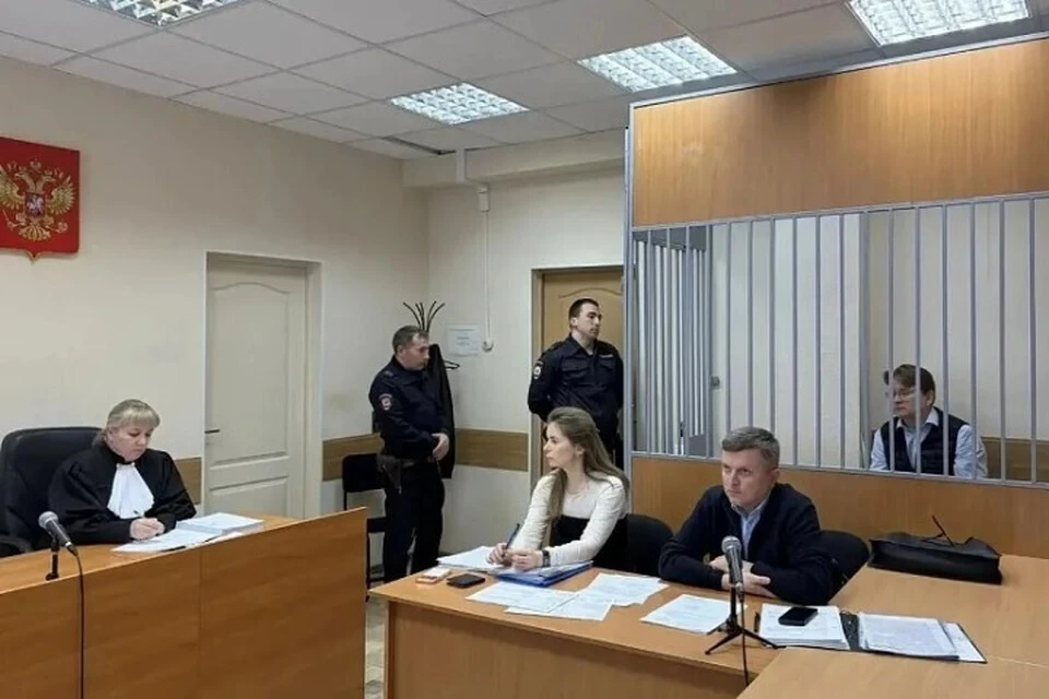 Суд принял решение изменить Русинову меру пресечения с заключения под стражу на домашний арест. Фото: объединенная прессс-лужба судов Удмуртии