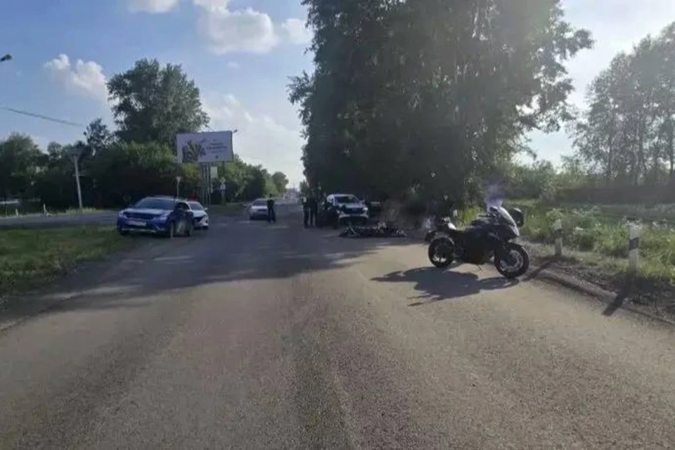 Правоохранительные органы проводят проверку по факту нарушения ПДД. Фото: УМВД России по Томской области
