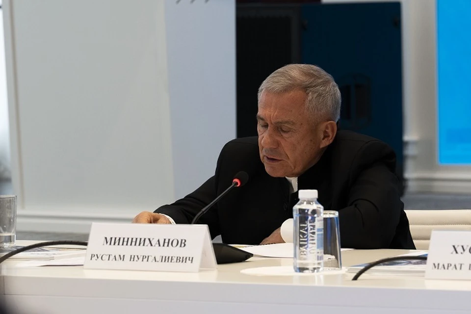 По словам главы Татарстана, для региона это большая честь и огромная ответственность. Фото: rais.tatarstan.ru