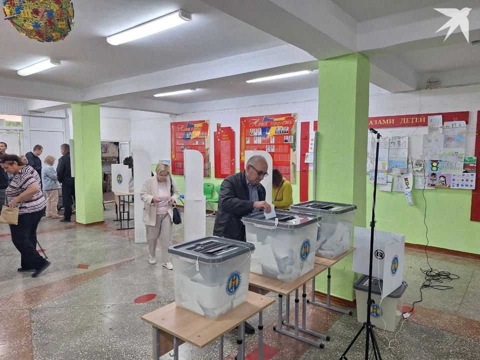 У ПАС есть всё, чтобы удерживать власть. Фото: КП