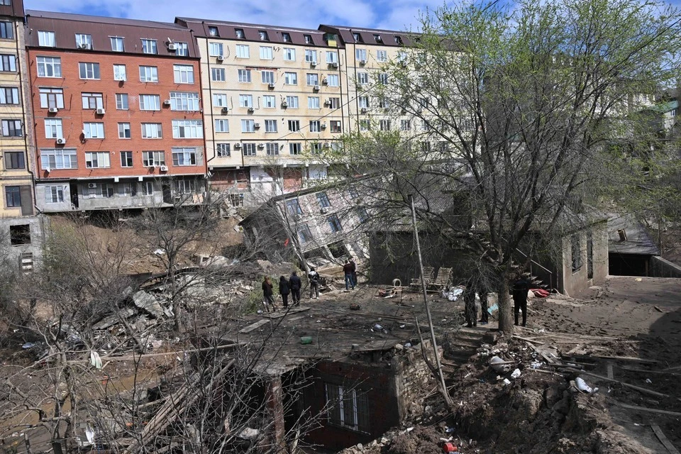Многие люди лишились всего
